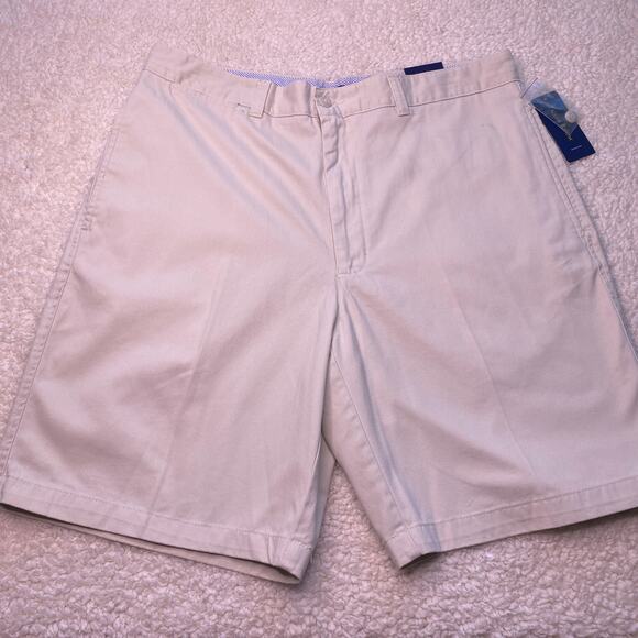 Club Room Flat Front Light Khaki Chino Short 34 - Picture 3 of 5